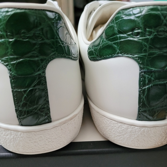 **SOLD **Gucci Ace Sneakers  Gucci Size 10 - Picture 5 of 12